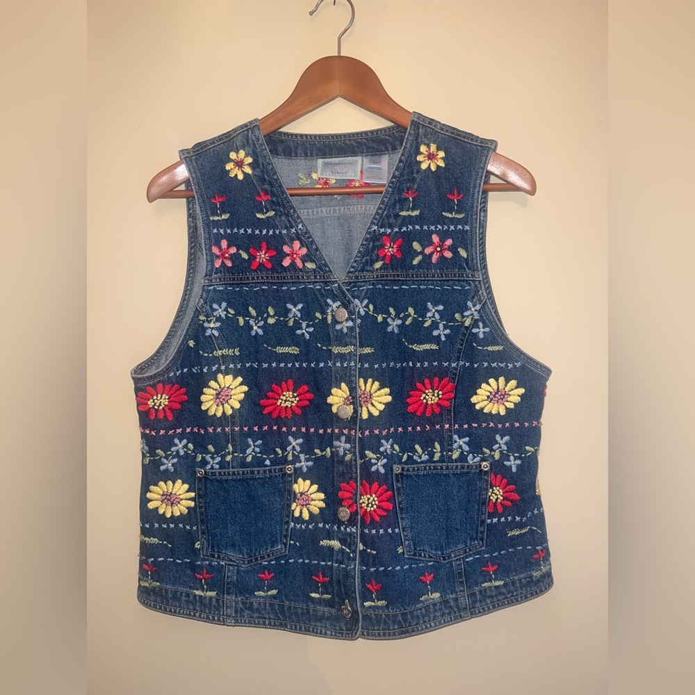 Y2K Vintage Susan Bristol Denim Vest with Floral Embroidery Size Medium